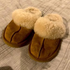UGG kids slippers